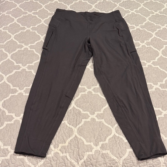 lululemon athletica Dark Charcoal Run on Jogger Sz 10 - Picture 3 of 5